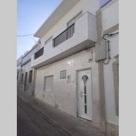 A Casa Da Avo Dina Apartment Fuzeta Bagian luar foto